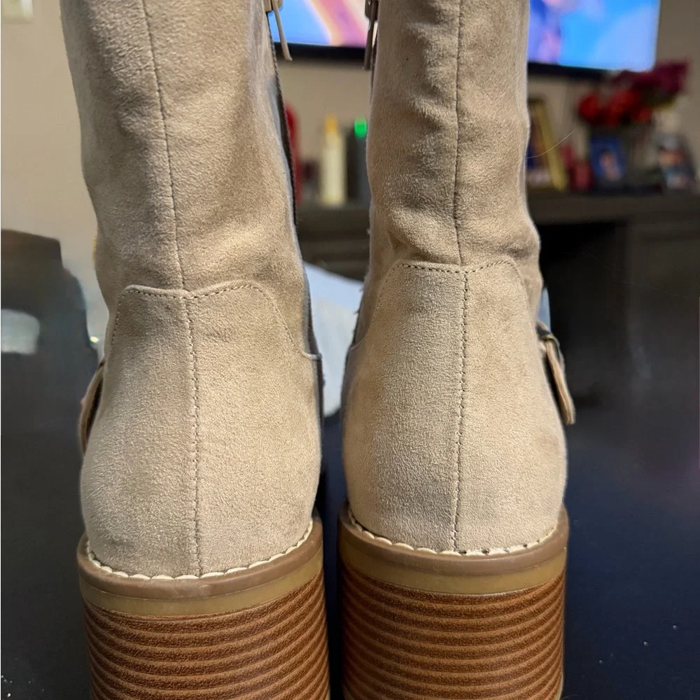 Kensie Cream Ankle Boots with Buckle Detail
